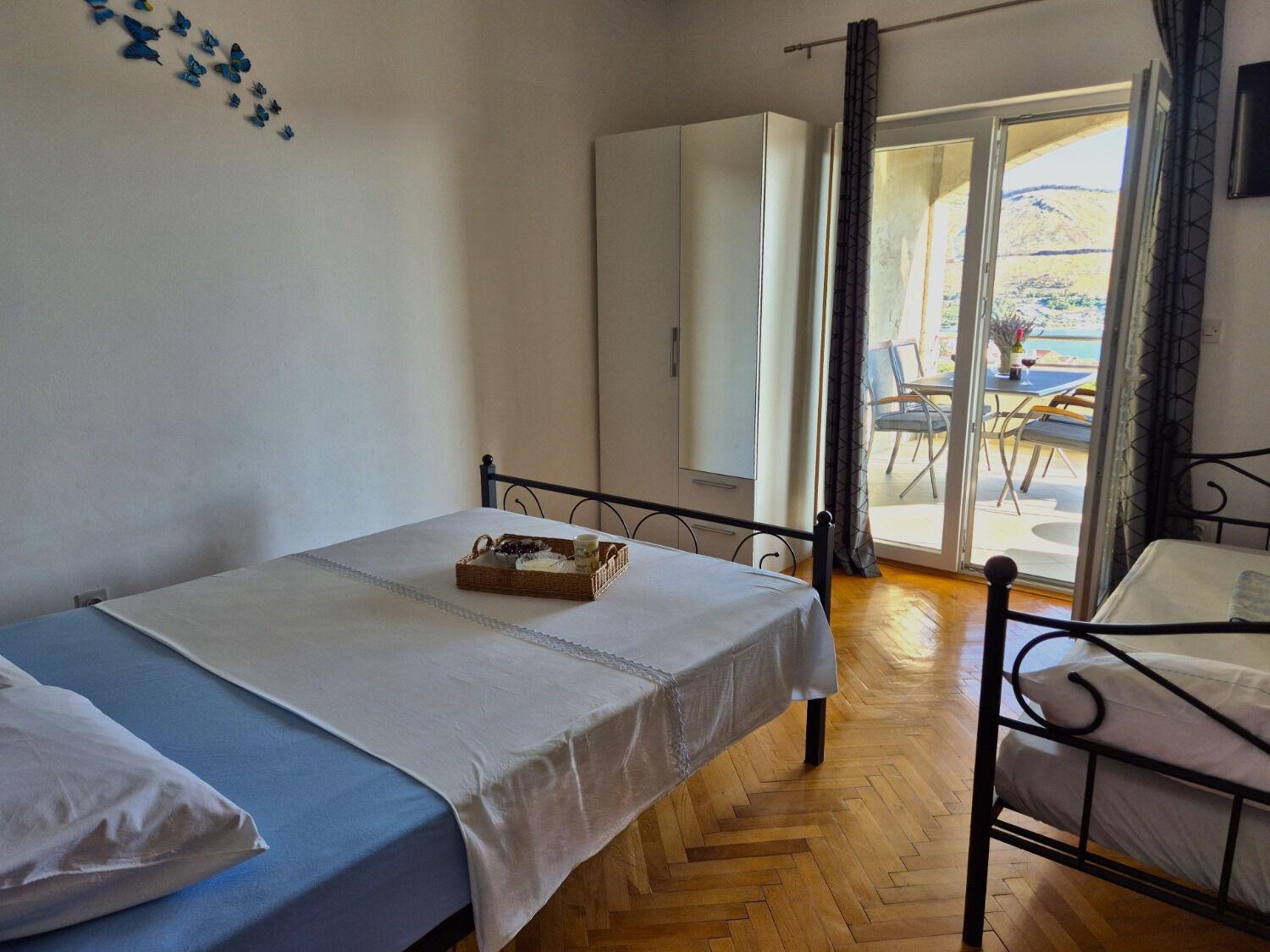 Apartments Josi - Parking And Barbecue Grebaštica Esterno foto